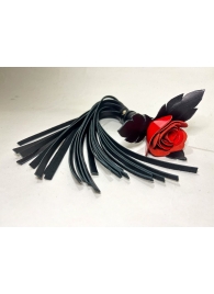 Черная кожаная плеть с красной лаковой розой в рукояти - 40 см. - БДСМ Арсенал - купить с доставкой в Новосибирске