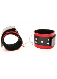 Красно-чёрные кожаные наручники - БДСМ Арсенал - купить с доставкой в Новосибирске