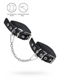 Черные оковы из одного ремешка с люверсами - Pecado - купить с доставкой в Новосибирске