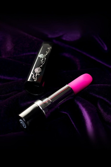 Мини-вибромассажер Eromantica LoveStick в форме помады - Eromantica - купить с доставкой в Новосибирске