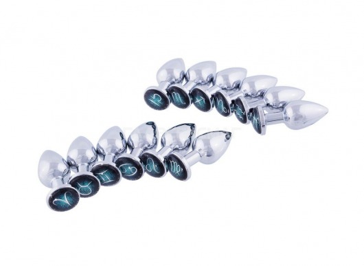 Серебристая анальная пробка с зеленым кристаллом и знаком зодиака - Близнецы - Главсексмаг - купить с доставкой в Новосибирске