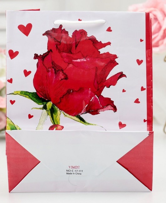 Подарочный пакет  Love  - 15 х 12 см. - Сима-Ленд - купить с доставкой в Новосибирске