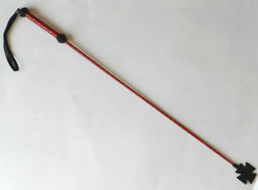 Короткий плетеный стек с наконечником-крестом и красной рукоятью - 70 см. - Подиум - купить с доставкой в Новосибирске