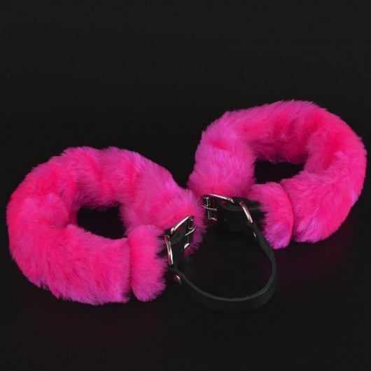 Черные кожаные оковы со съемной ярко-розовой опушкой - Sitabella - купить с доставкой в Новосибирске