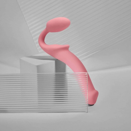 Розовый безремневой страпон Strap-on-me Semi-Realistic Bendable Strap-On size XL - Strap-on-me - купить с доставкой в Новосибирске