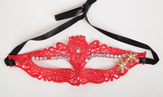 Маска  Пленительная тайна  со стразами - White Label купить с доставкой