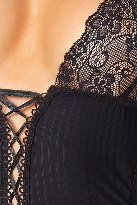 Боди в тонкую полоску Zoja с кружевным лифом и шнуровкой - Passion купить с доставкой